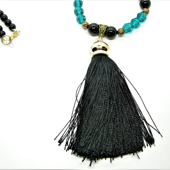 Downton Abbey Style Tassel Necklace - Picture 3 of 6